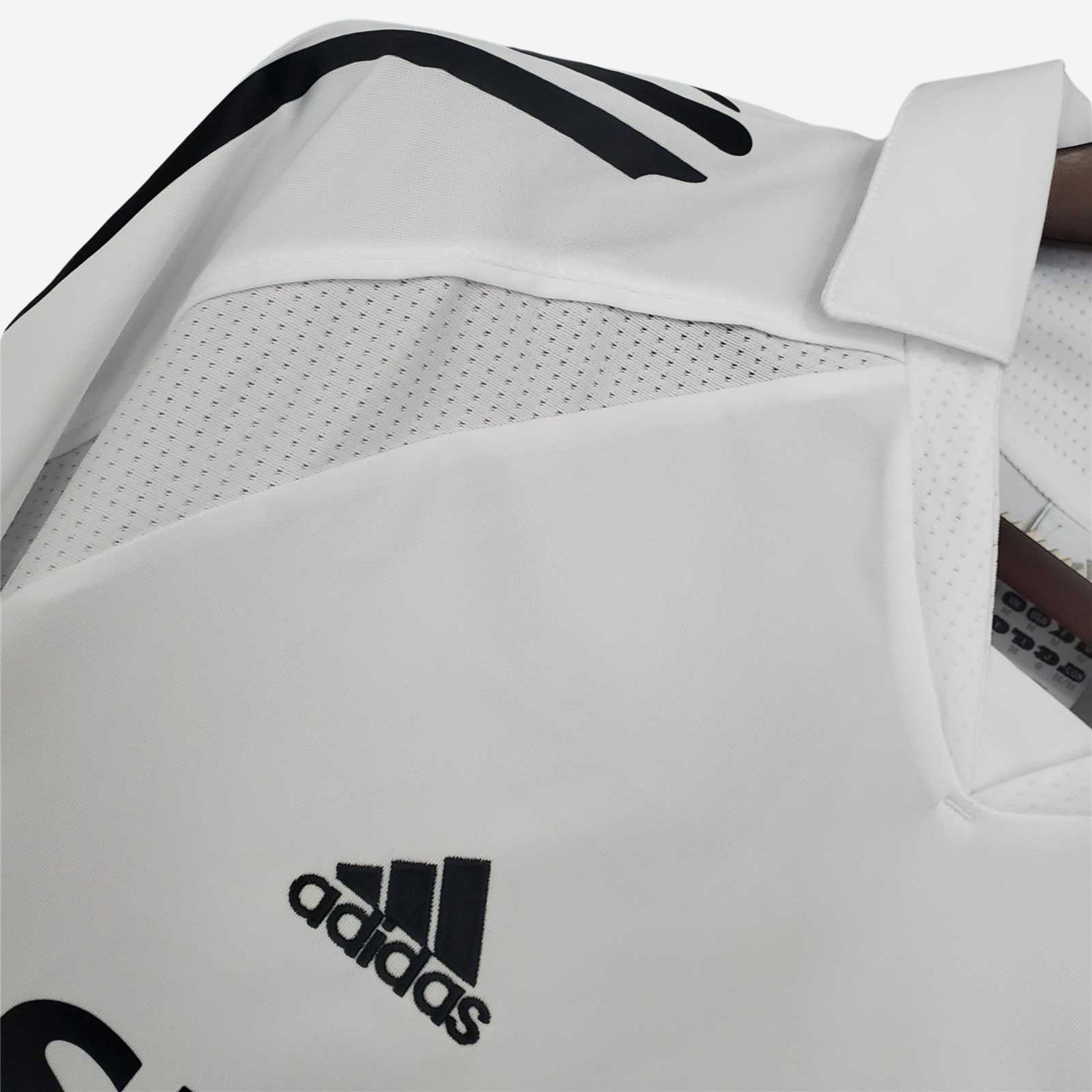 Real Madrid 2005/06 Local