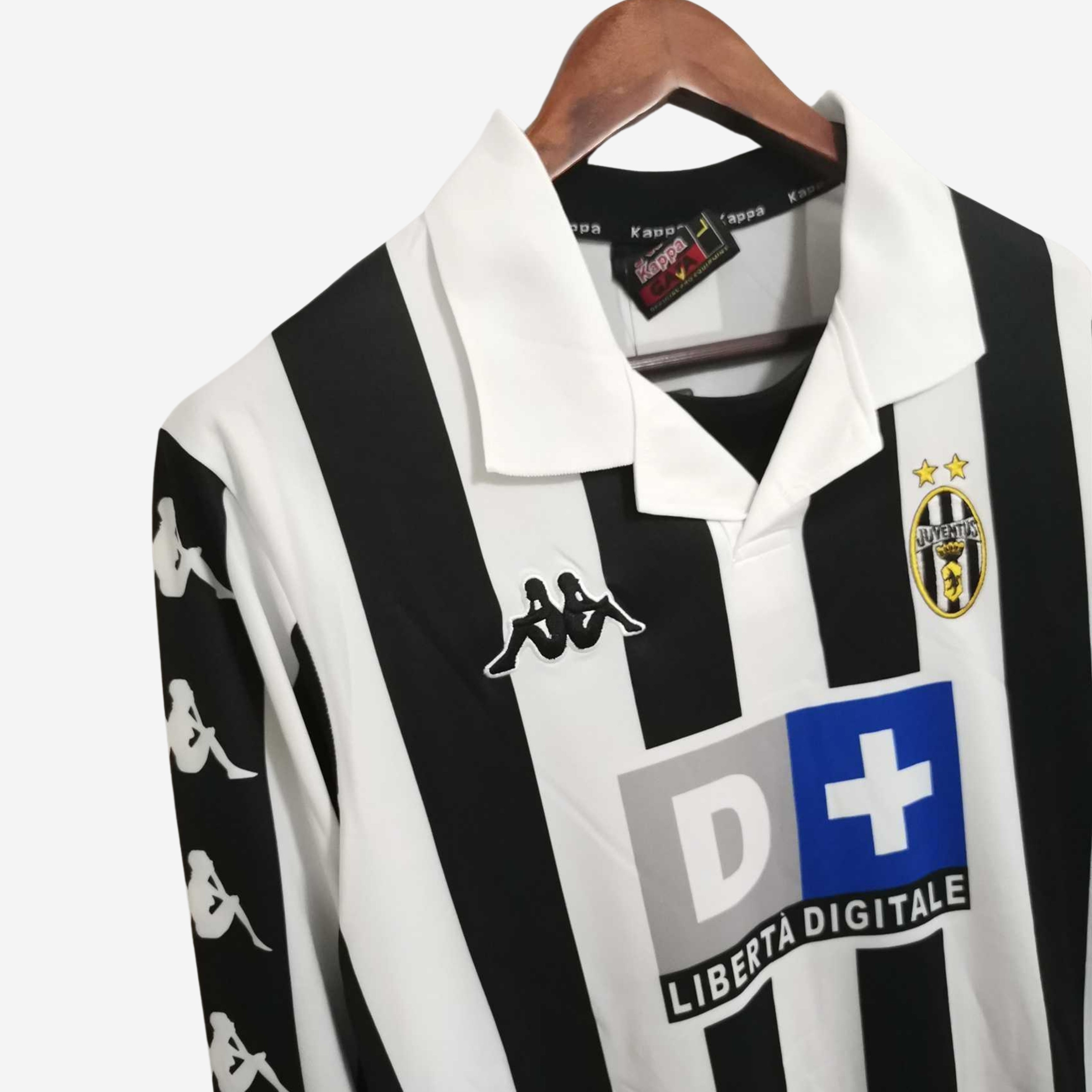 Juventus 1999/00 Local