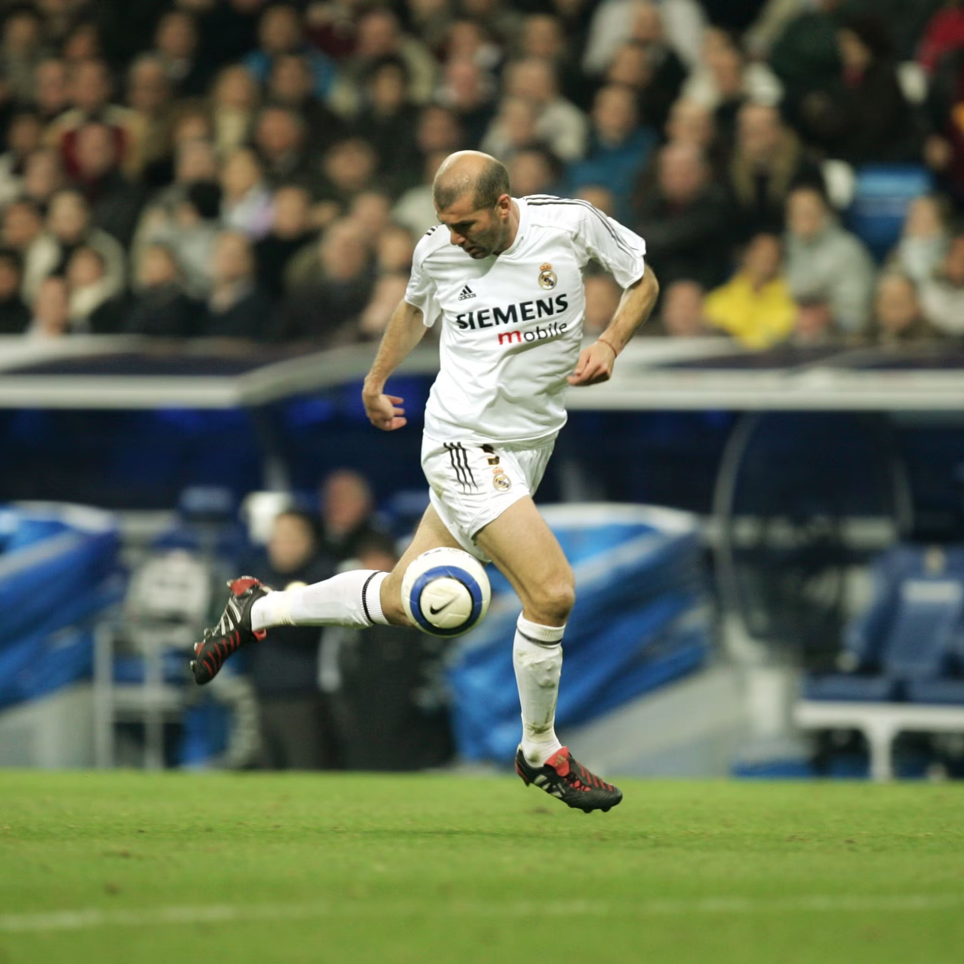 Real Madrid 2004/05 Local