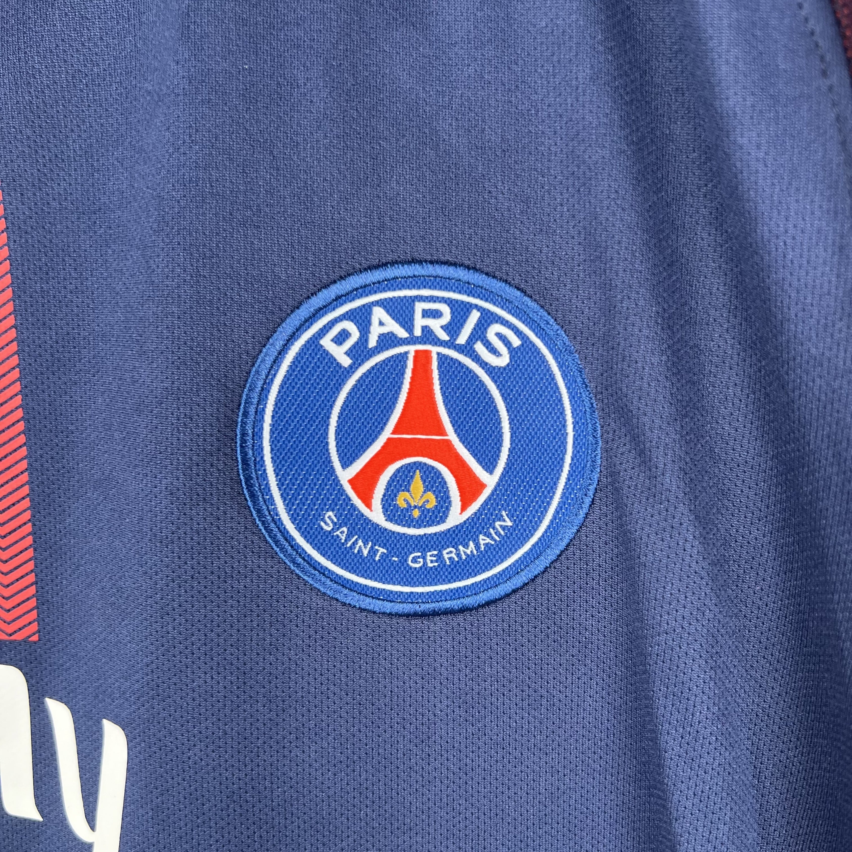 PSG 2017/18 Local