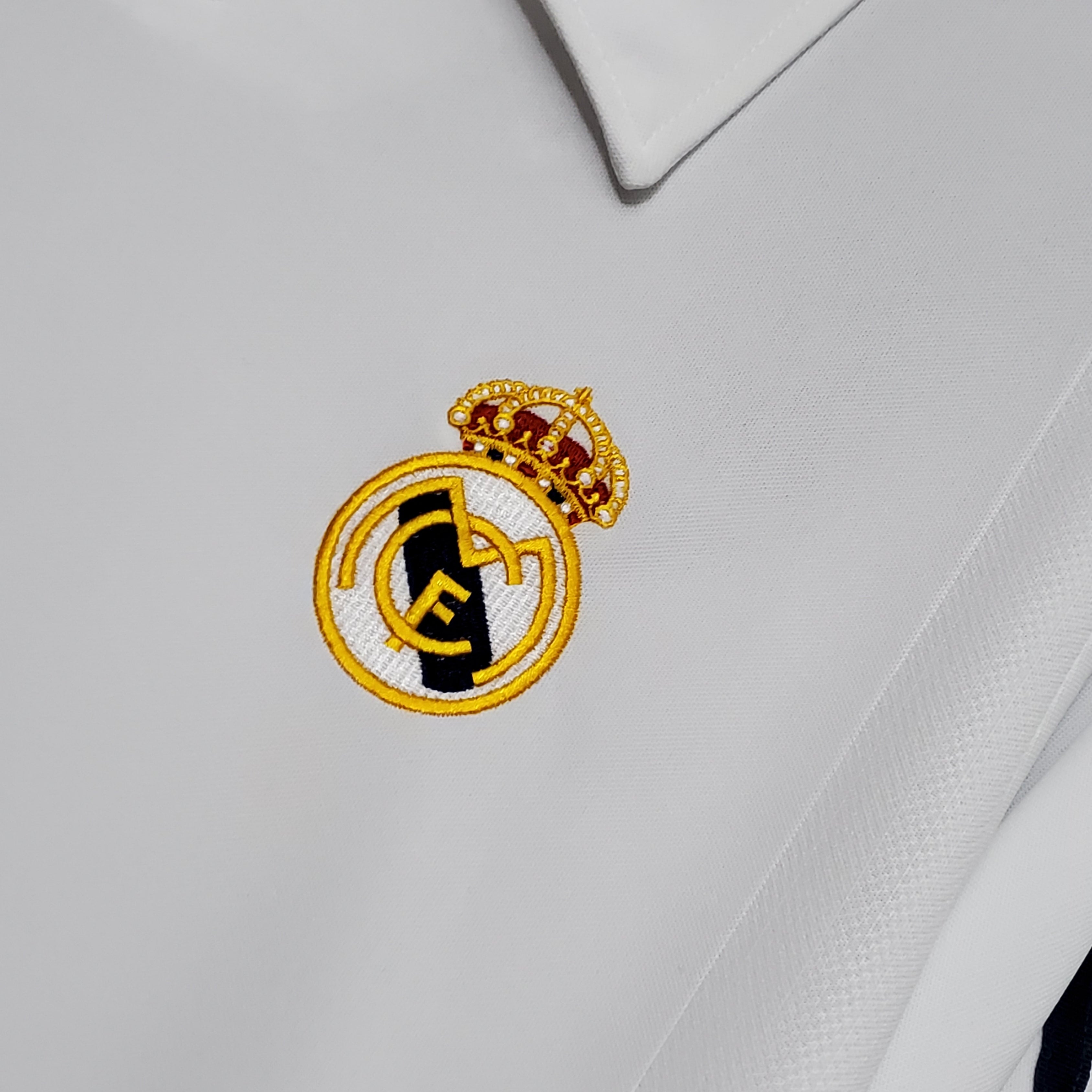 Real Madrid 2001/02 Local